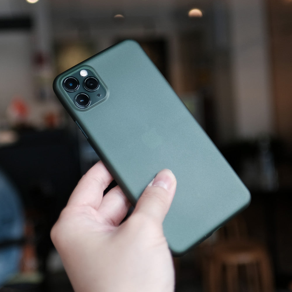 How Bare Naked The World's Thinnest Case for Apple iPhone and Samsung Galaxy is Made - Finished Case