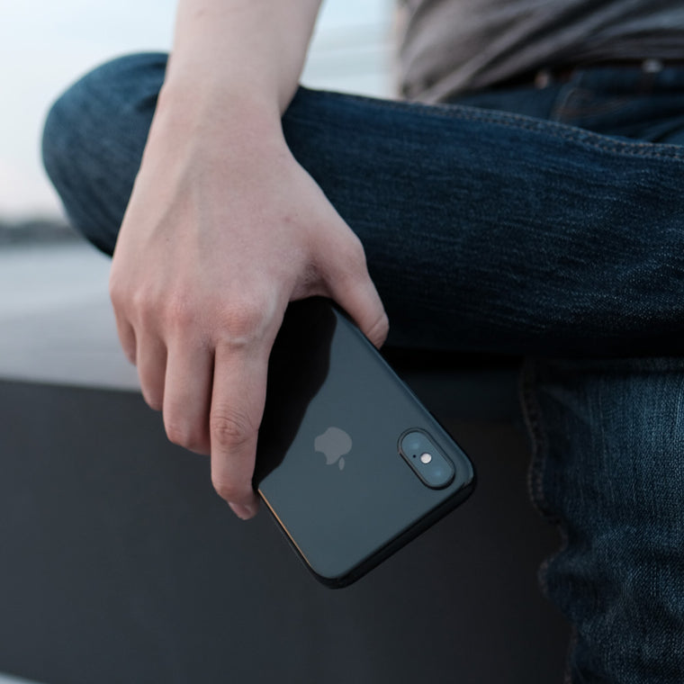 Bare Naked EX Thinnest Clear Case for iPhone X - Onyx in Hand - 2