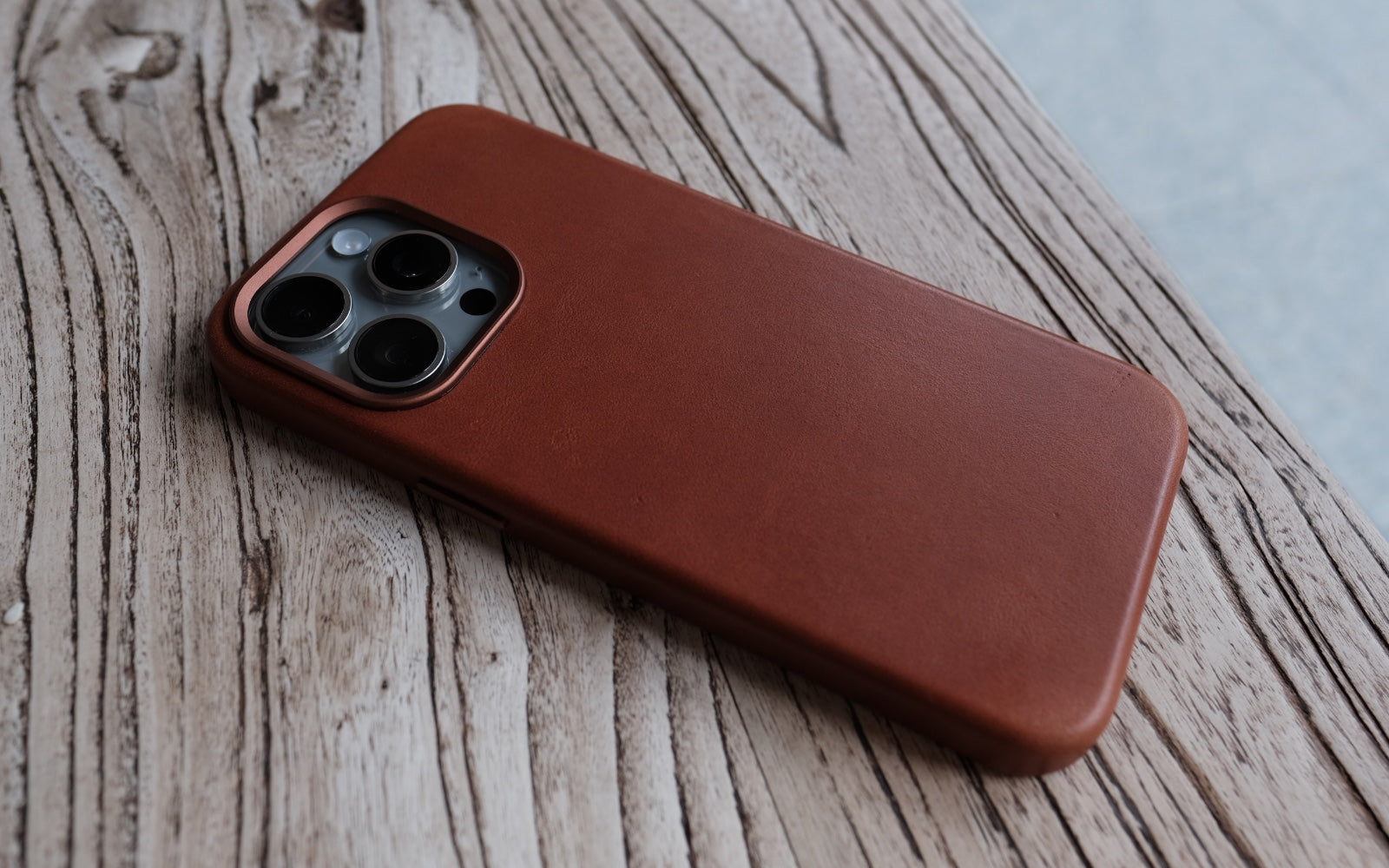 Bare Skin Case for iPhone 15 Pro and 15 Pro Max - Full-Grain Leather Case with MagSafe for iPhone 15 Pro and 15 Pro Max - Full-Grain Leather - Cinnamon 