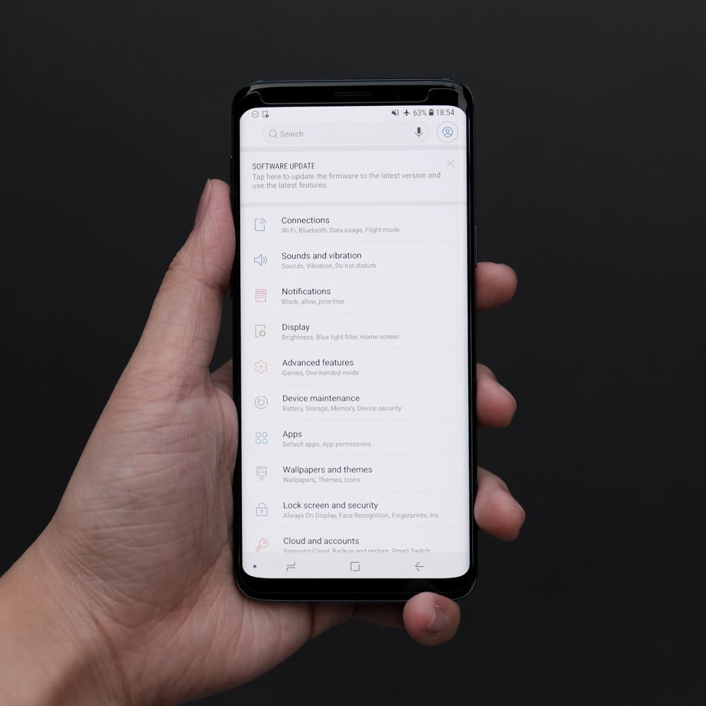Bare Pane - Full-Coverage Tempered Glass Screen Protector with Full Adhesive for Samsung Galaxy S9 & S9 Plus